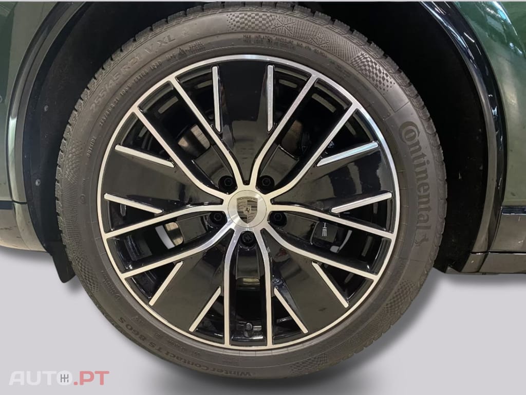 Porsche Macan I.V.A DEDUTIVEL Turbo