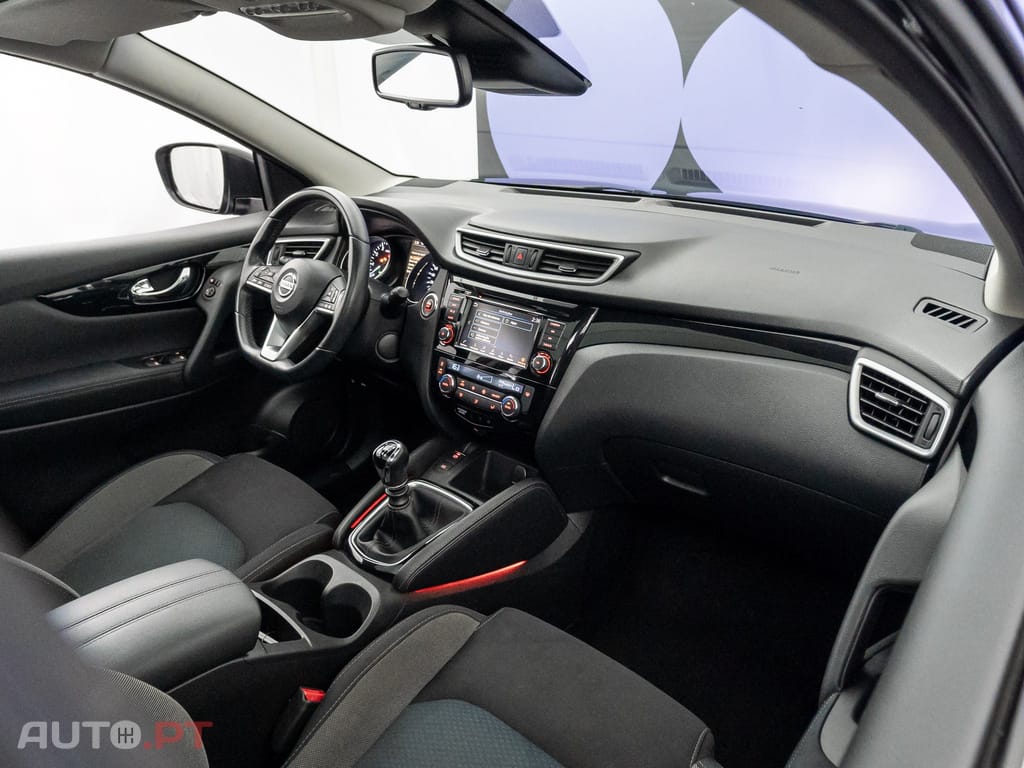 Nissan Qashqai 1.3 DIG-T N-Connecta
