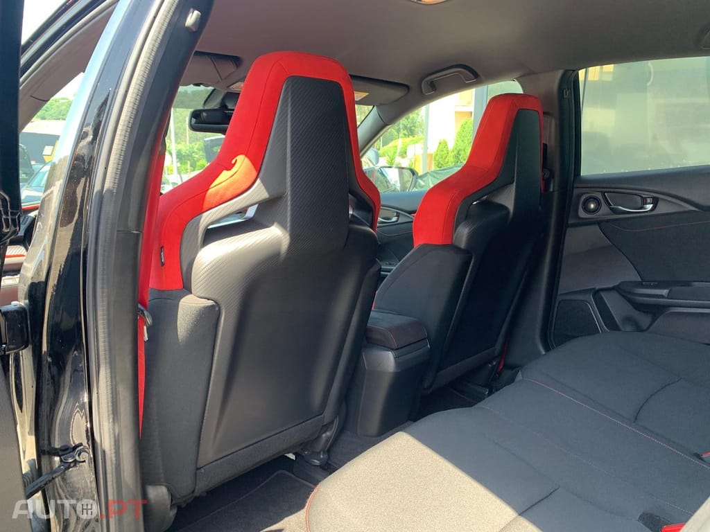 Honda Civic 2.0 i-VTEC Type-R