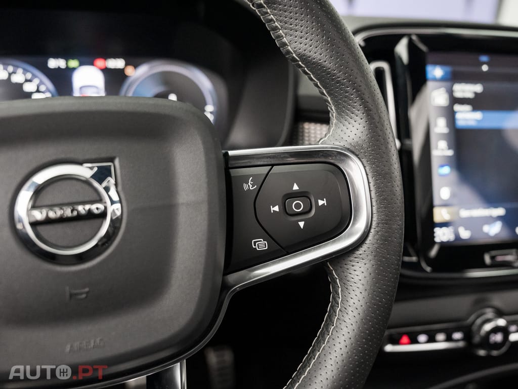 Volvo XC40 1.5 T5 PHEV R-Design
