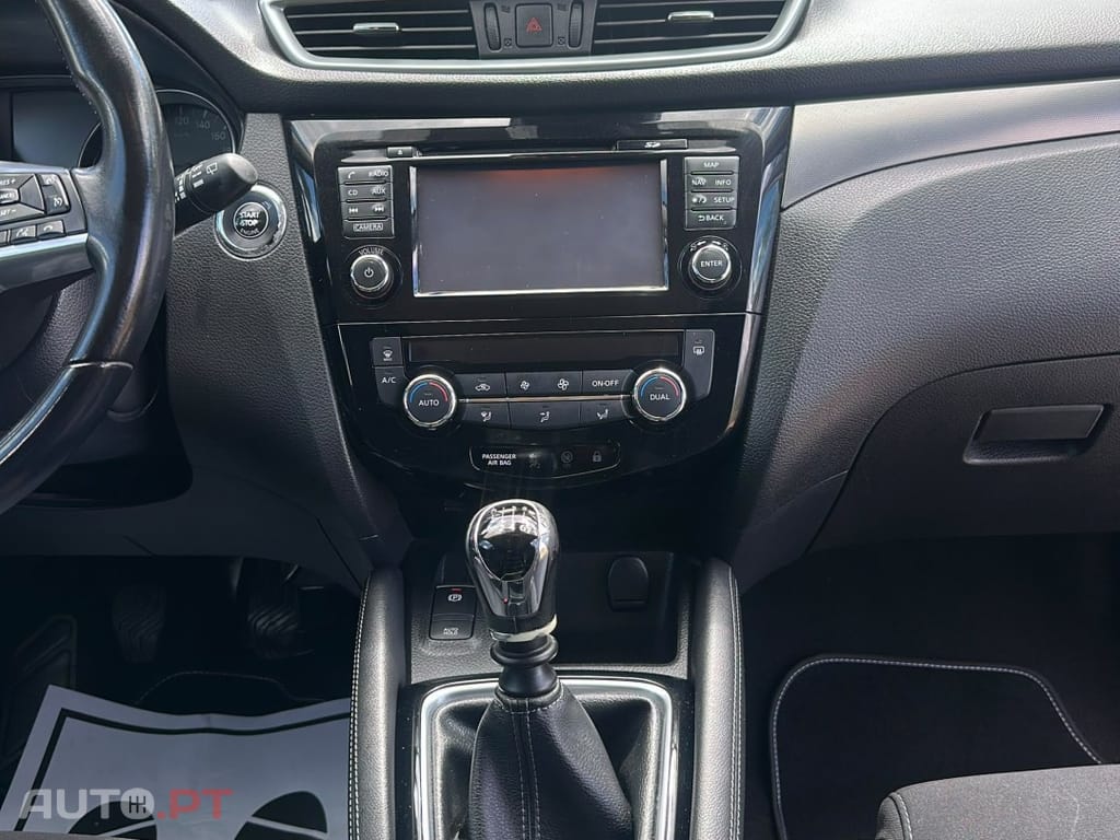 Nissan Qashqai 1.2 DIG-T N-Connecta