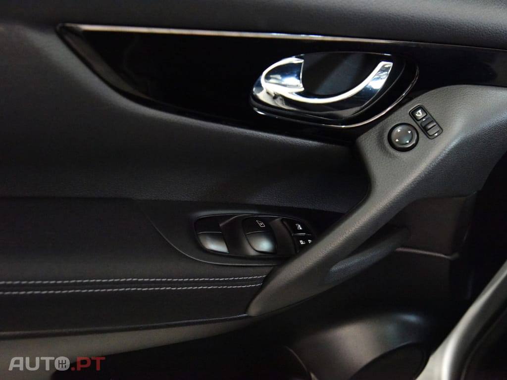 Nissan Qashqai 1.6DCI N-CONNECTA 18 XTRONIC
