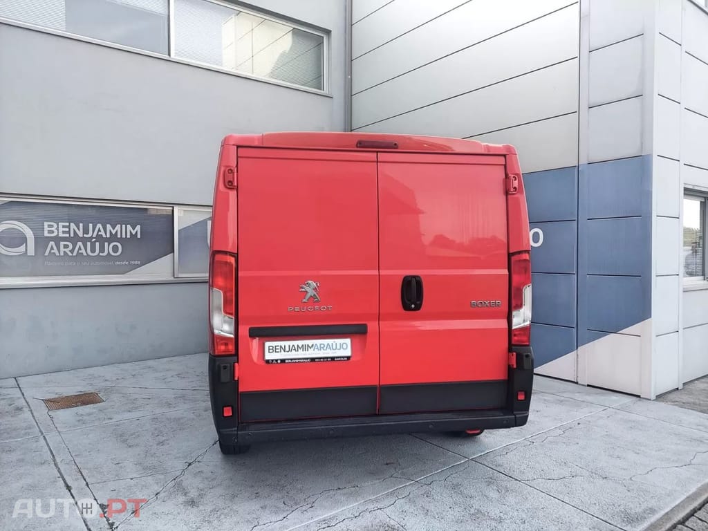 Peugeot Boxer  2.0 Bluehdi 330 L1H1 Pro