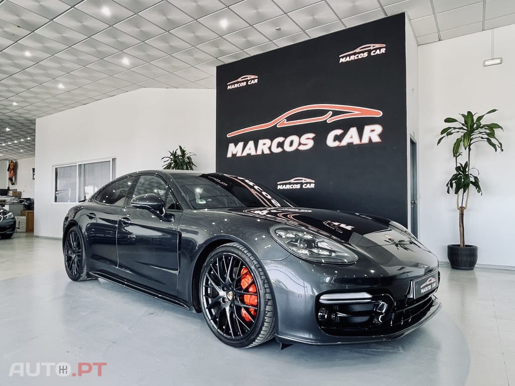 Porsche Panamera 4S Diesel