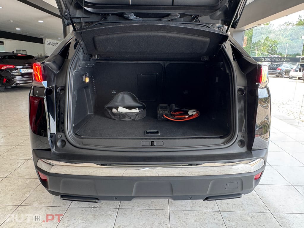 Peugeot 3008 1.6 Hybrid Active Pack e-EAT8