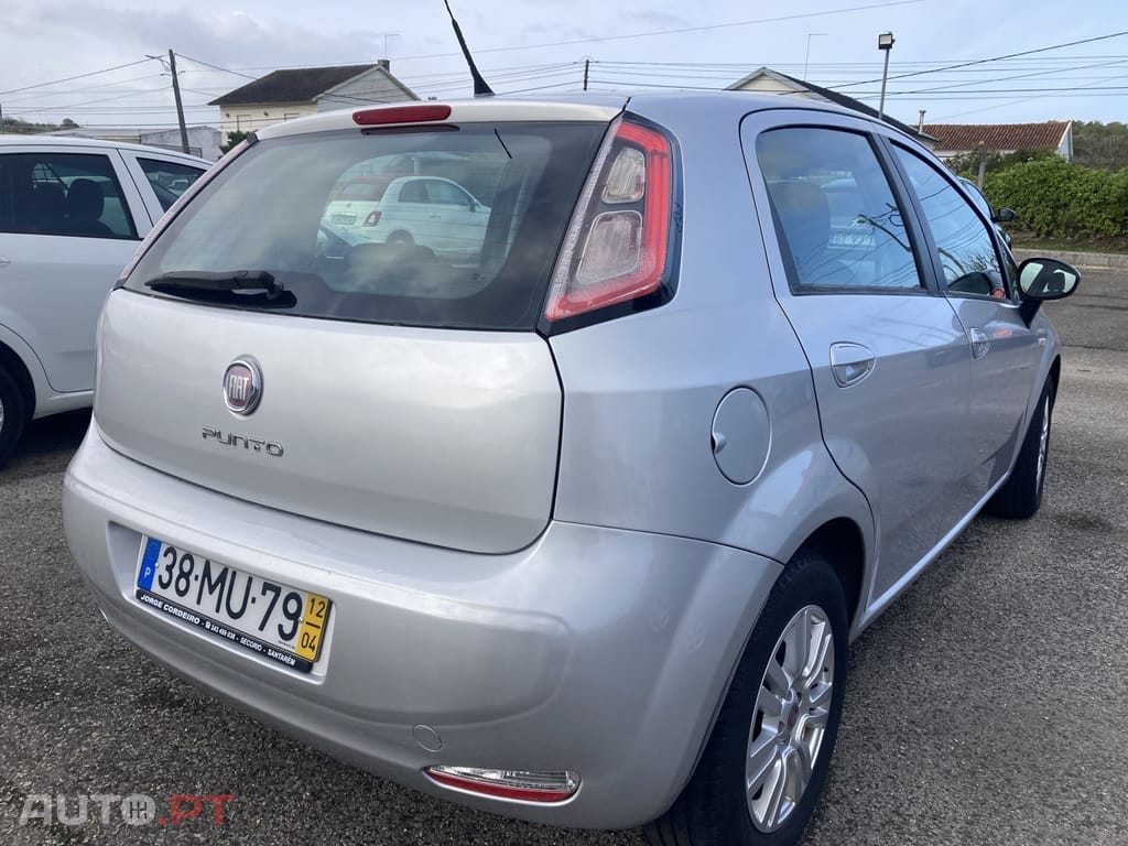Fiat Grande Punto 1.3 M-Jet Emotion