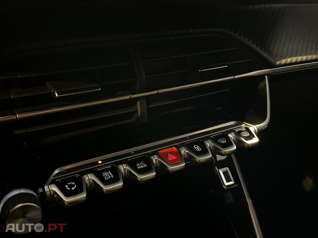 Peugeot 2008 1.2 PureTech Active Pack