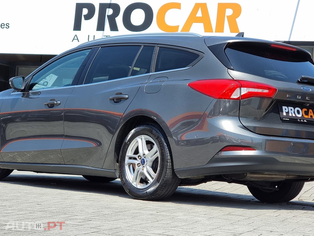 Ford Focus SW 1.5 TDCi EcoBlue Titanium
