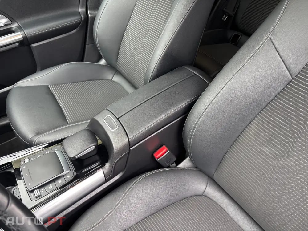 Mercedes-Benz GLA 250 e 8G-DCT Style