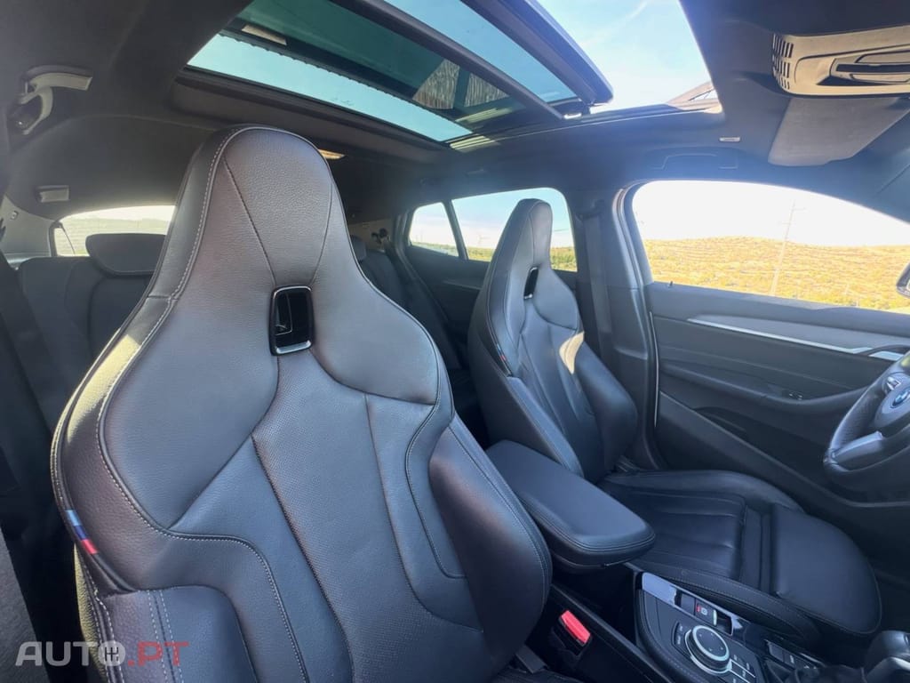 BMW X2 25 e xDrive Pack M