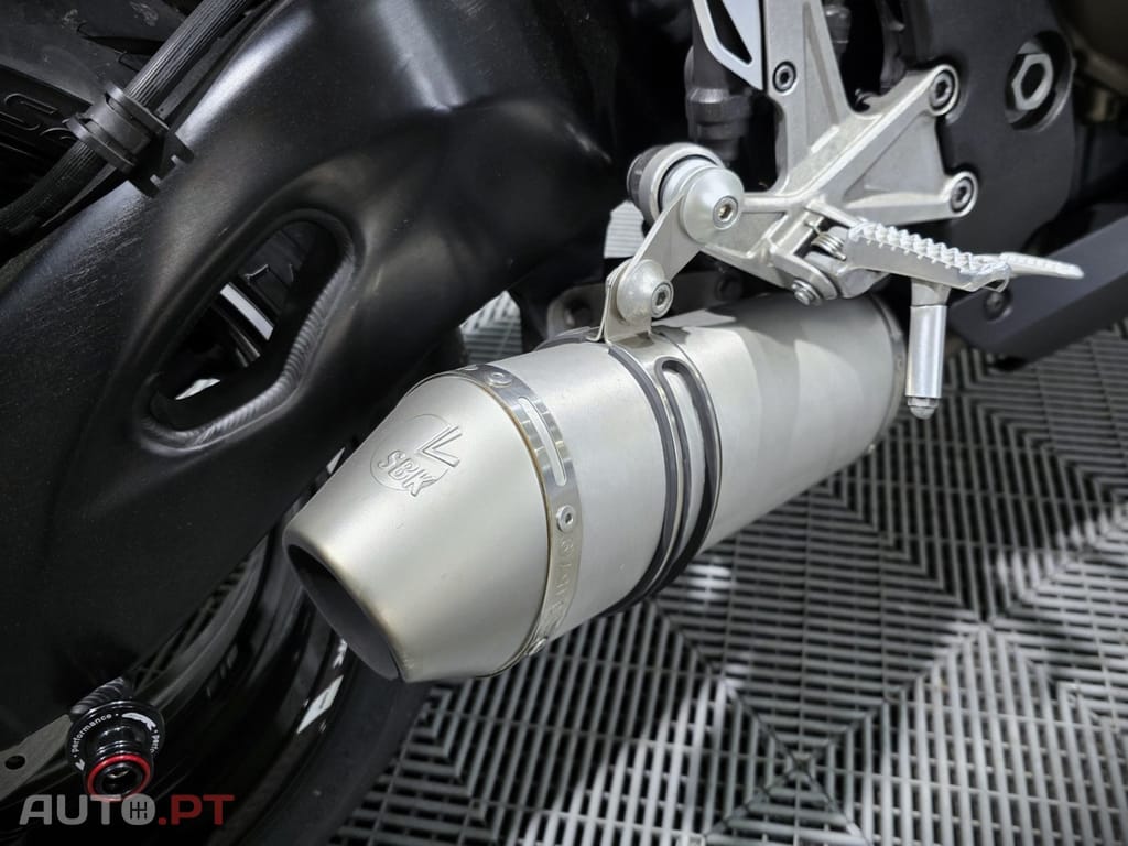 Honda CBR !000 RR Fireblade