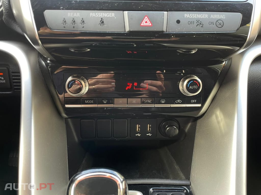 Mitsubishi Eclipse Cross 2.4 Plus Select 4WD hYBRID 