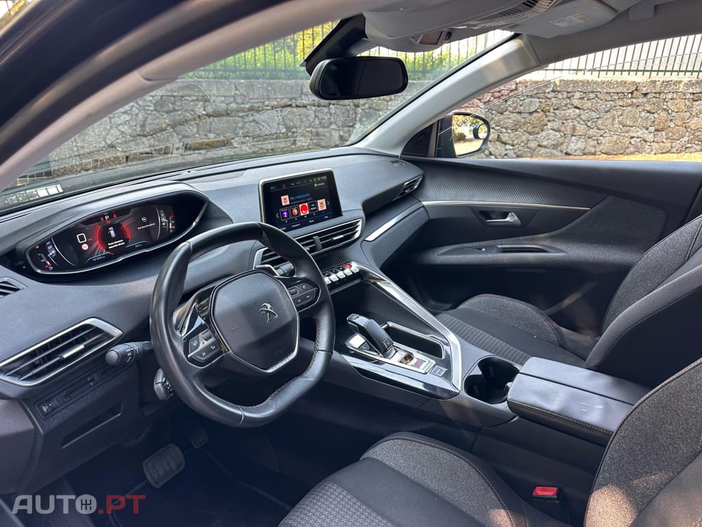 Peugeot 3008 1.6 BlueHDi Style EAT6