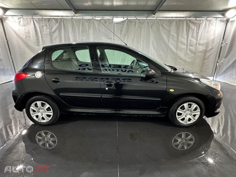 Peugeot 206 1.1i 60cv Sport Line