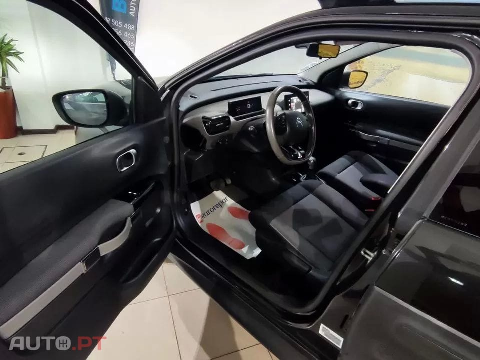 Citroen C4 Cactus 1.2 PureTech Shine EAT6