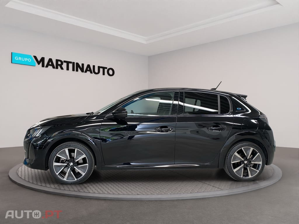 Peugeot E-208 50 kWh GT