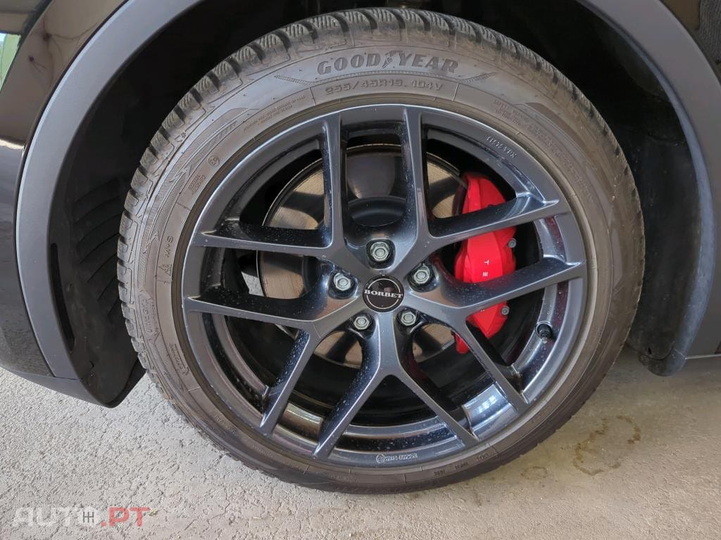 Tesla Model Y Performance Dual Motor AWD