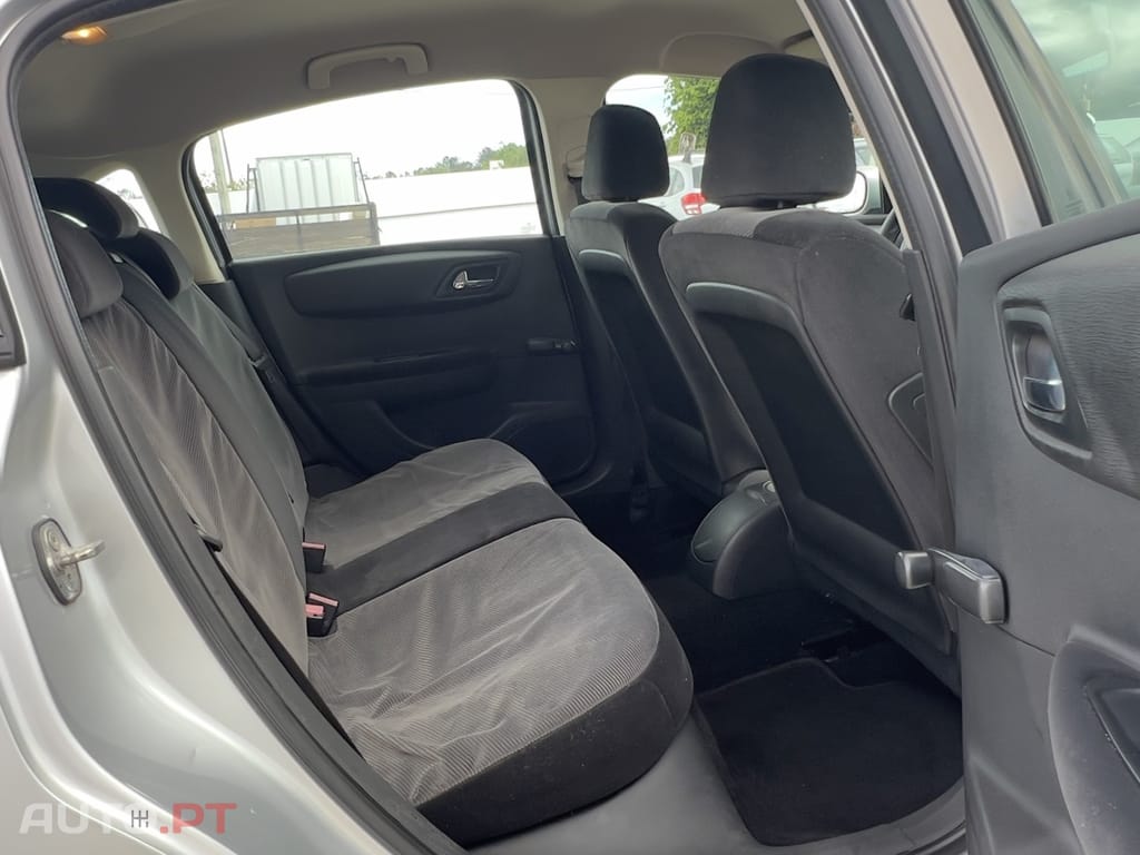 Citroen C4 1.4 16V SX