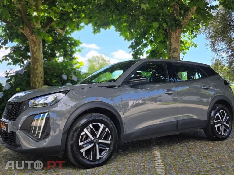 Peugeot E-2008 50 kWh Active Pack