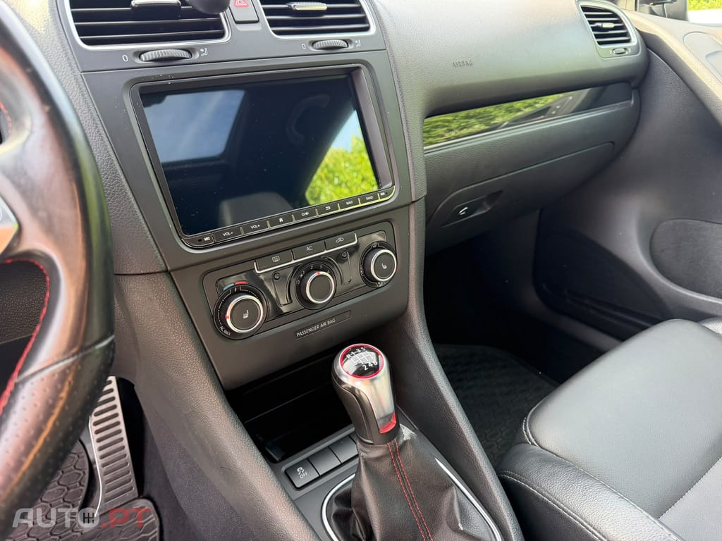 Volkswagen Golf 2.0 TSi GTi