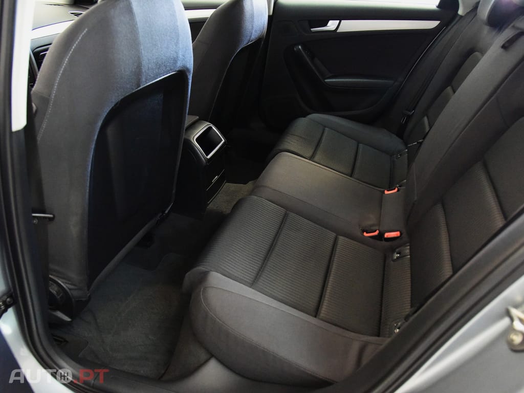 Audi A4 Avant 2.0 TDi Multitronic Business Line