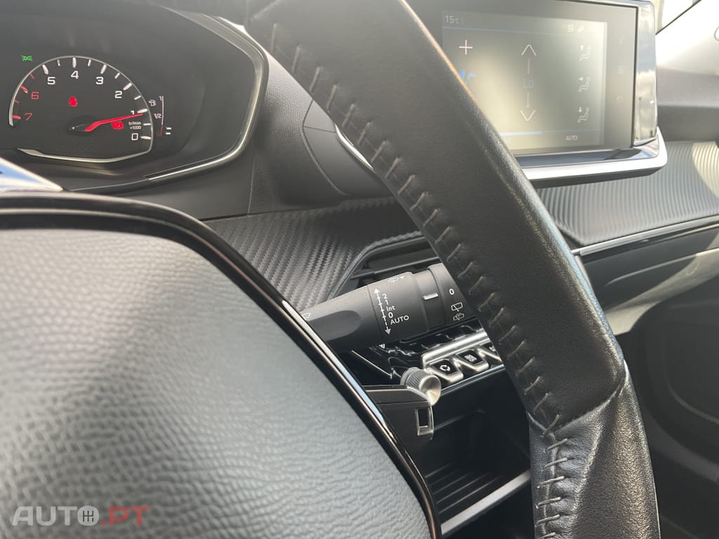 Peugeot 2008 1.2 PureTech Active Pack
