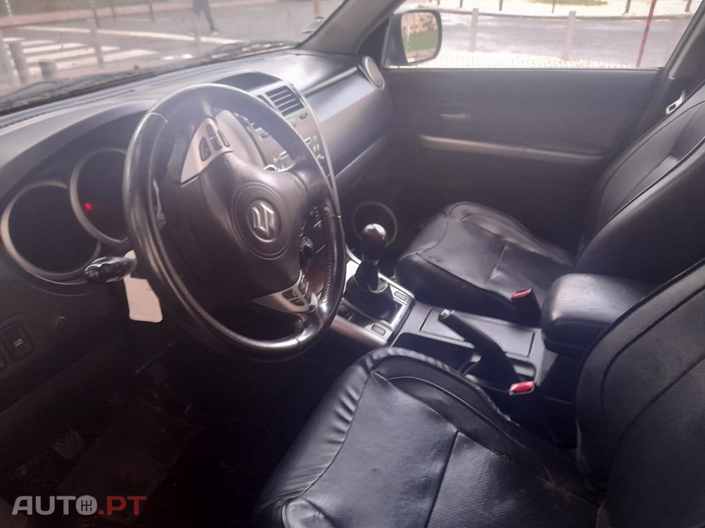 Suzuki Vitara Grand Vitara 1.9 DDiS Premium Winter 4WD