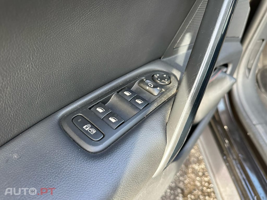 Peugeot 508 RXH 2.0 HDi Hybrid4 Limited Edition 2-Tronic