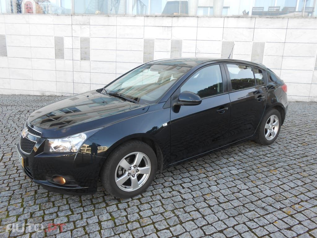 Chevrolet Cruze 1.6 I LT