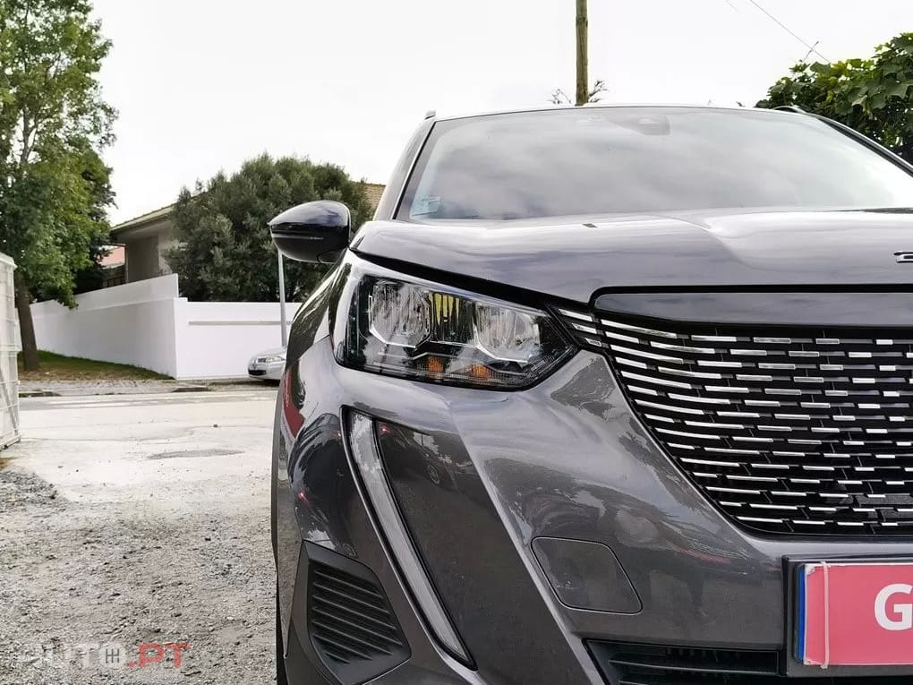 Peugeot 2008 1.2 PureTech Allure