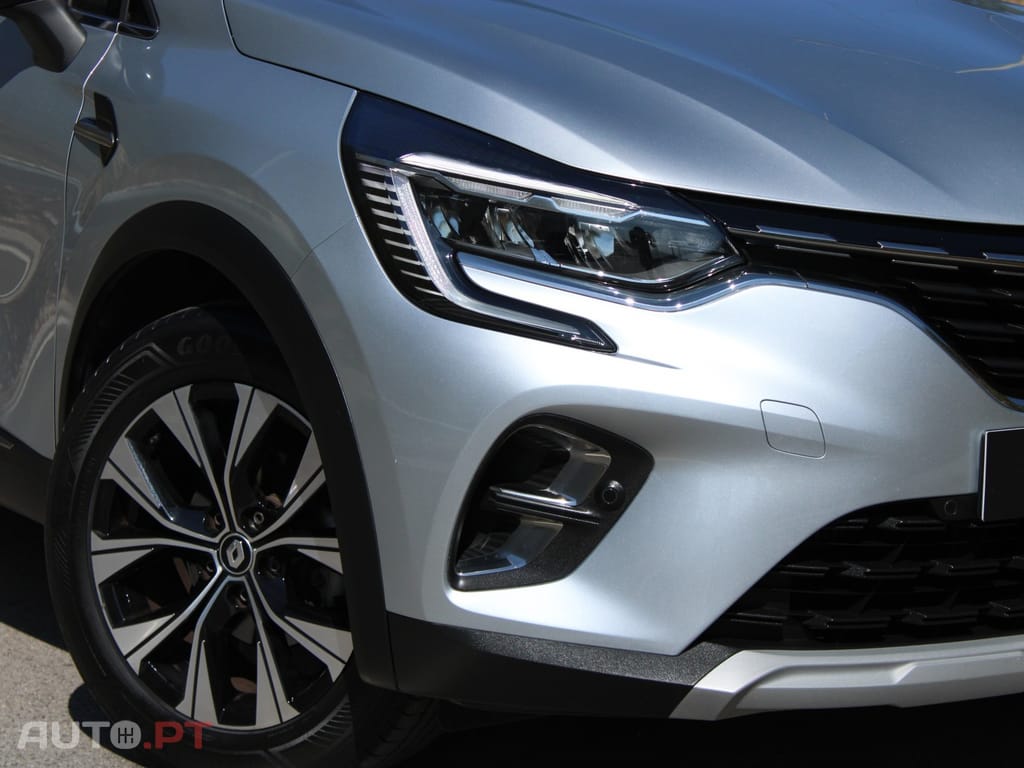 Renault Captur 1.0 TCe Techno Bi-Fuel