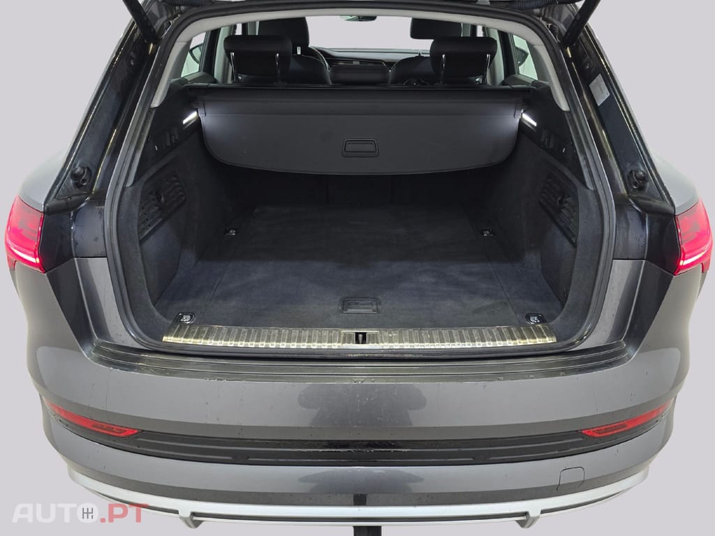 Audi E-Tron 50 Quattro S-Line