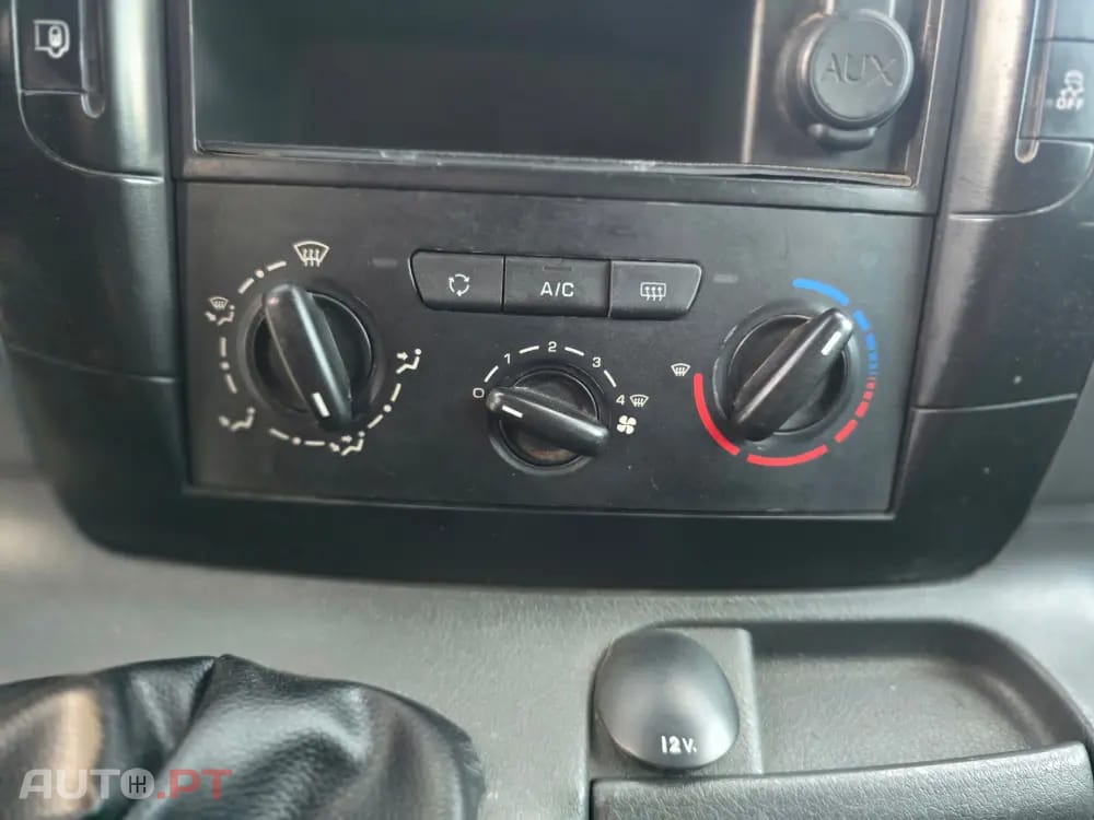 Peugeot Expert 1.6 HDi L2H1 Semi-Vidrado