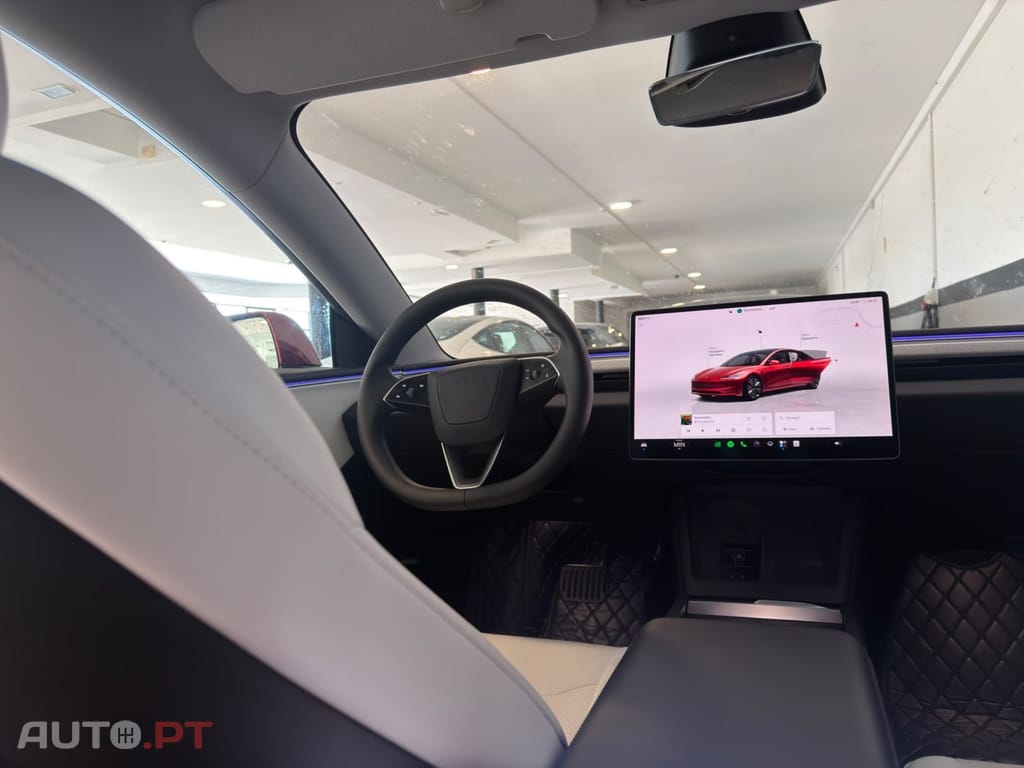 Tesla Model 3 Tração Traseira Premium