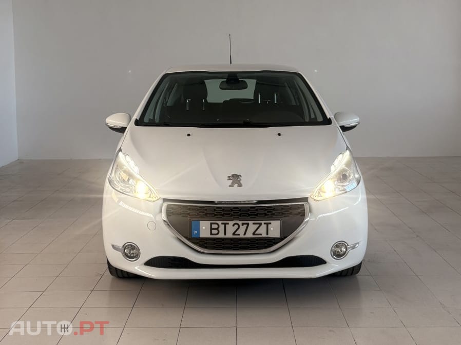 Peugeot 208 82 VTI Allure