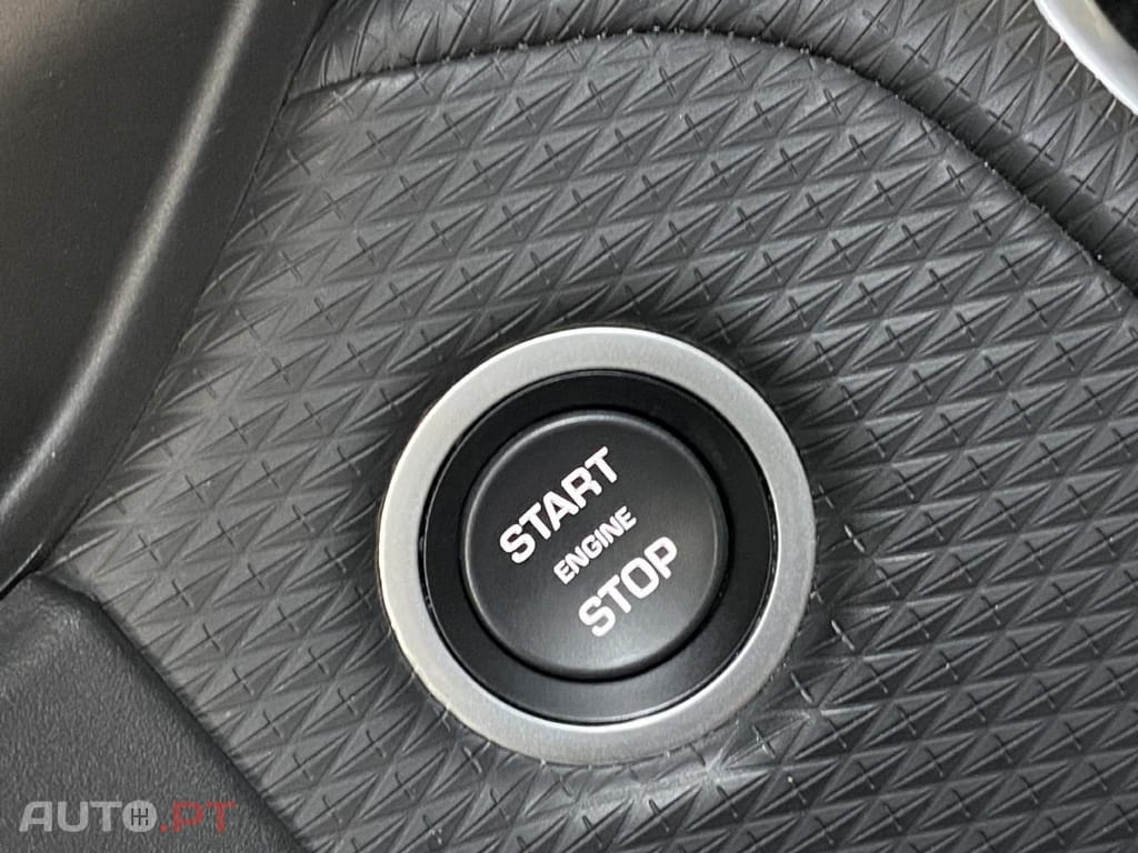 Land Rover Velar 2.0D I4 204cv 4WD Auto MHEV