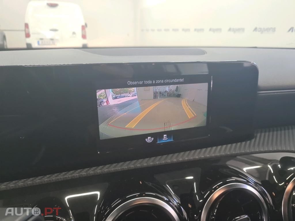 Mercedes-Benz CLA 180 d