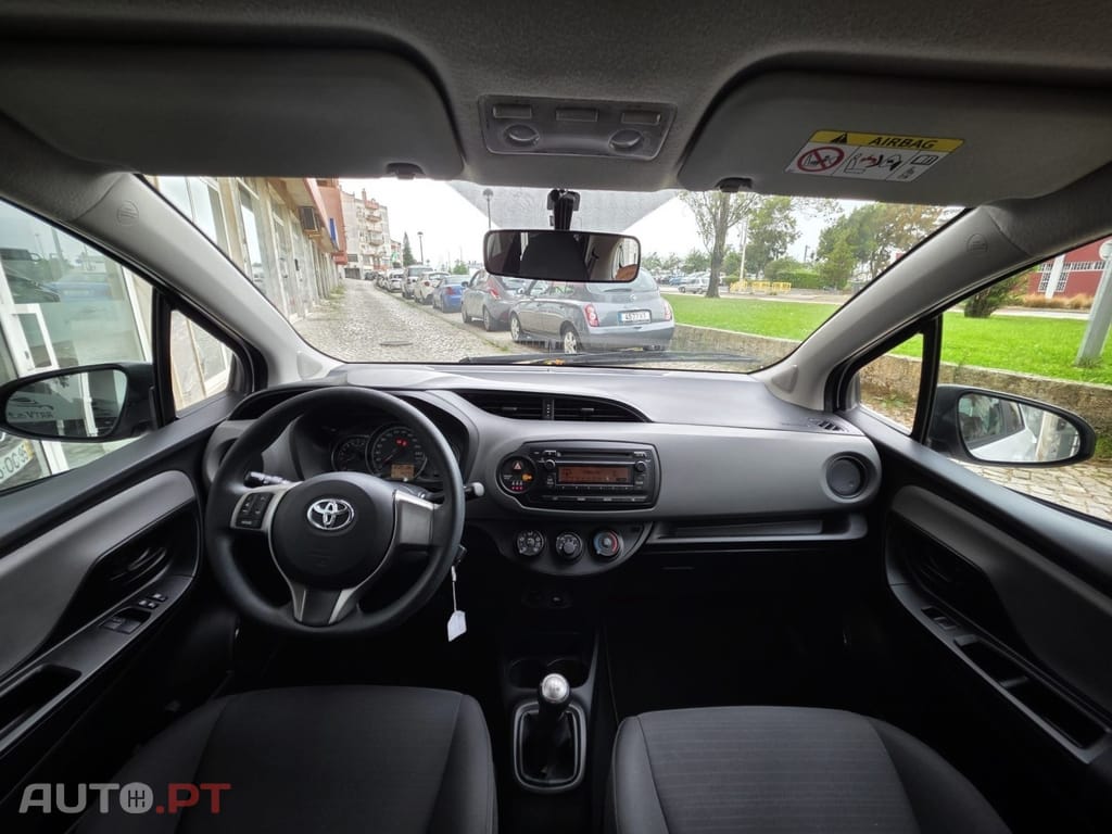 Toyota Yaris 1.0 VVT-i Comfort+P.Style