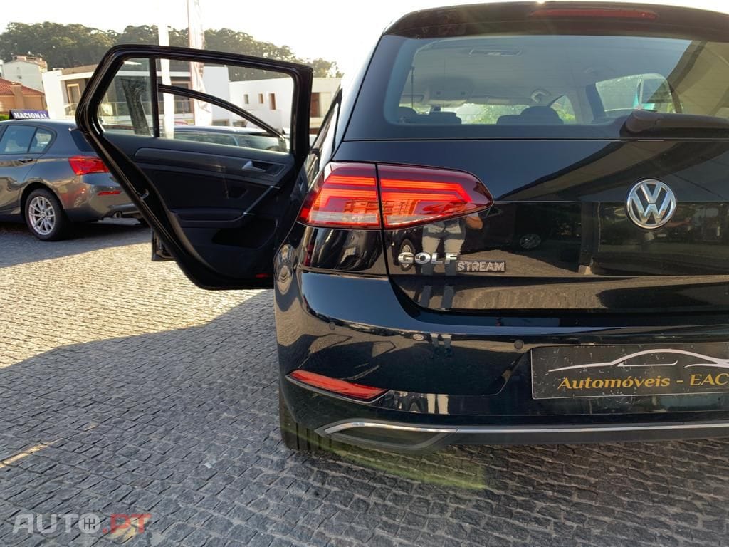 Volkswagen Golf 1.6 TDI Highline