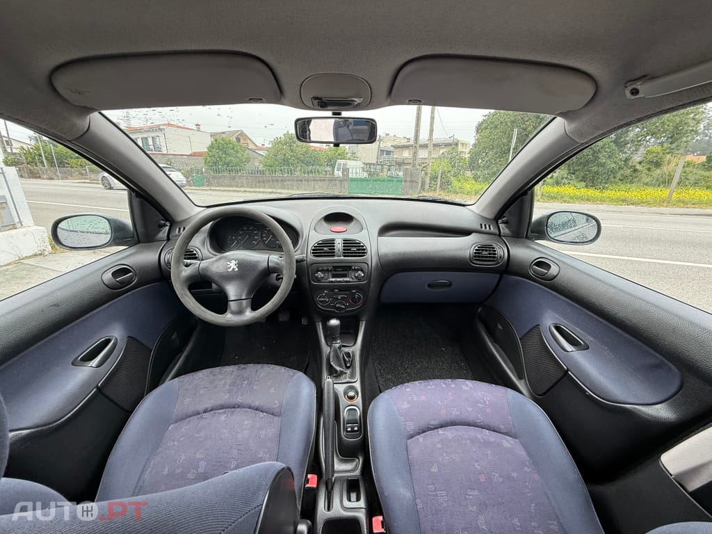 Peugeot 206 1.1 XR