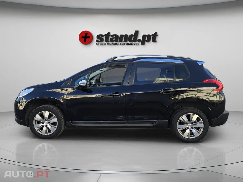 Peugeot 2008 1.2 PureTech Shine Style