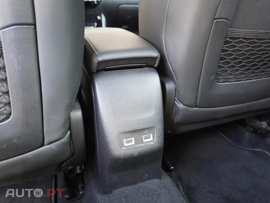 Peugeot 2008 1.2 PureTech GT EAT8