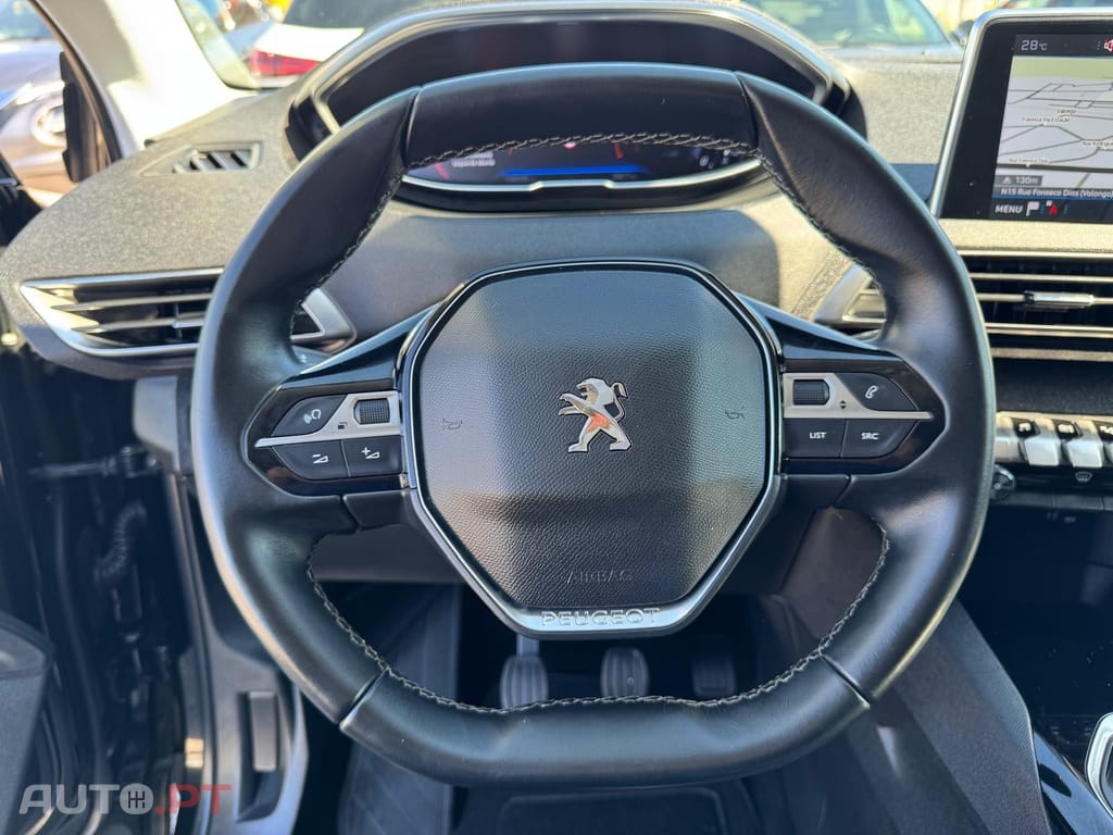 Peugeot 5008 1.5 BlueHDi Allure