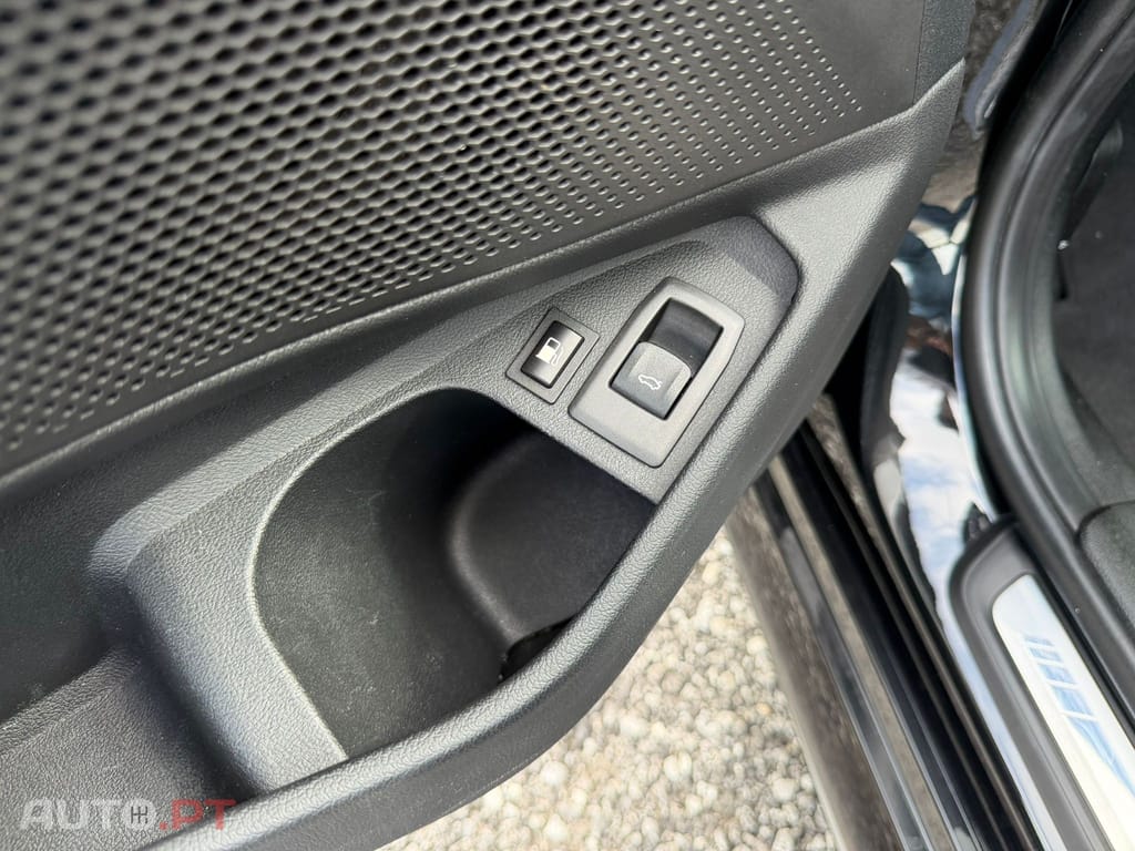 BMW 320 PACK M