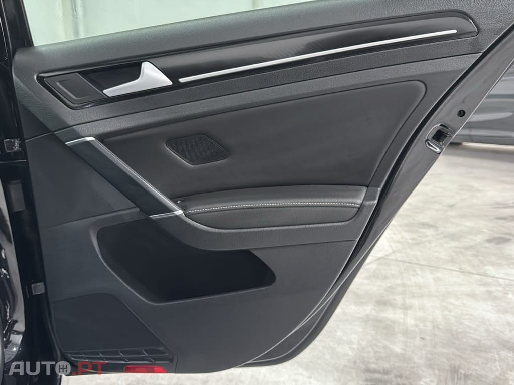 Volkswagen Golf VW Golf 2.0 TSi R