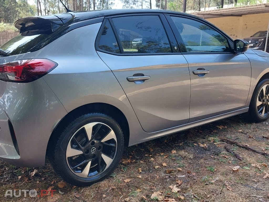 Opel Corsa-E GS Line