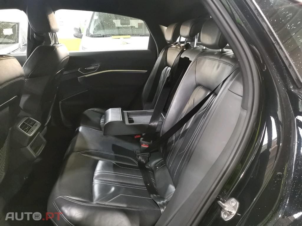 Audi E-Tron 55 quattro S line