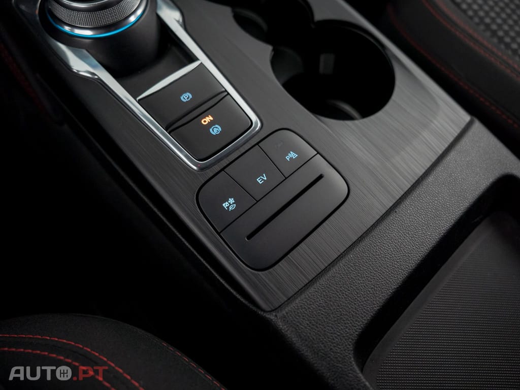 Ford Kuga 2.5 PHEV ST-Line X