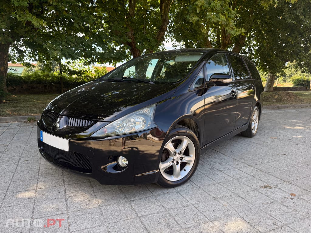Mitsubishi Grandis 2.0 D-ID 136CV 7 LUGARES IUC BARATO
