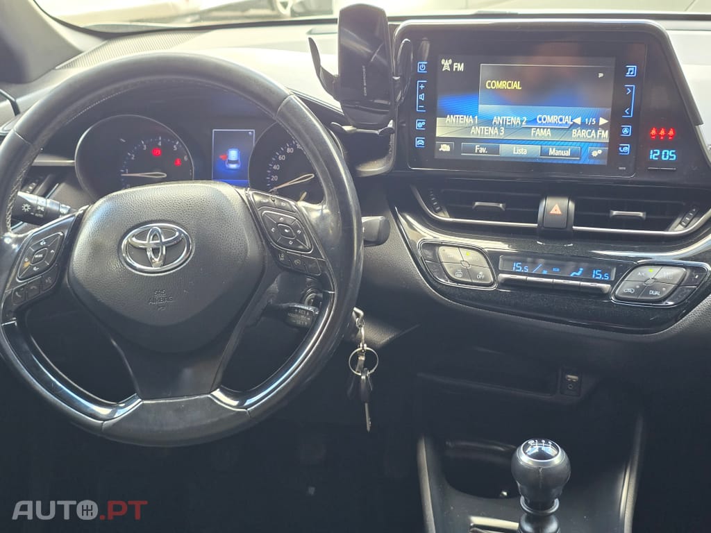 Toyota C-HR 1.2T Comfort